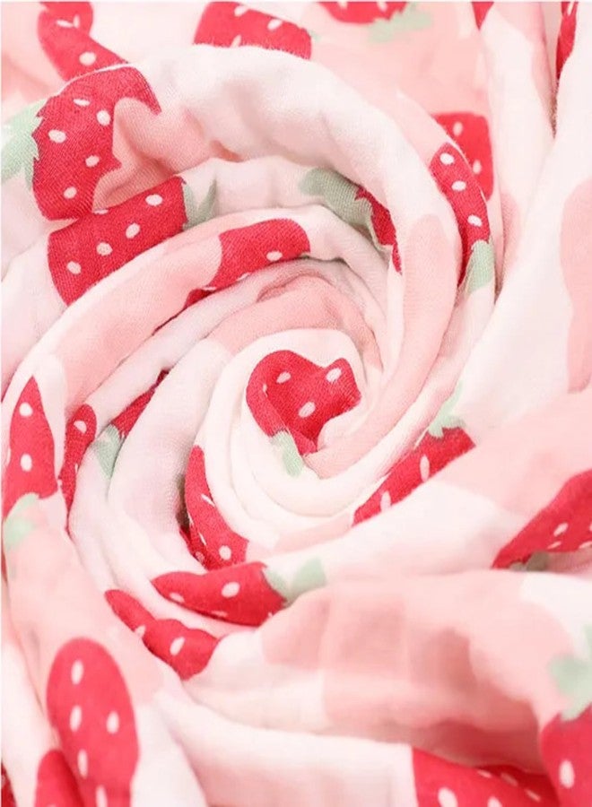 فوي دروب بطانية موسلين للأطفال من VOIDROP مكونة من 6 طبقات - 110 × 110 سم، قطن عضوي بطبعة ديناصور، ناعمة وجيدة التهوية للأطفال حديثي الولادة والأطفال الصغار - حافة خضراء، لفافة خفيفة الوزن متعددة الألوان (طبعة فراولة) - Image 3