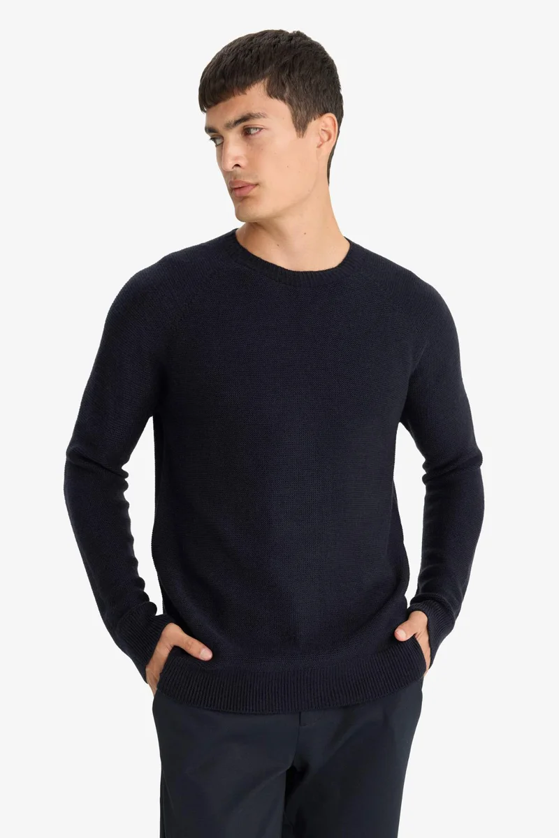 Defacto  Standard Fit Crew Neck Knitwear Pullover for Men | Best Price UAE