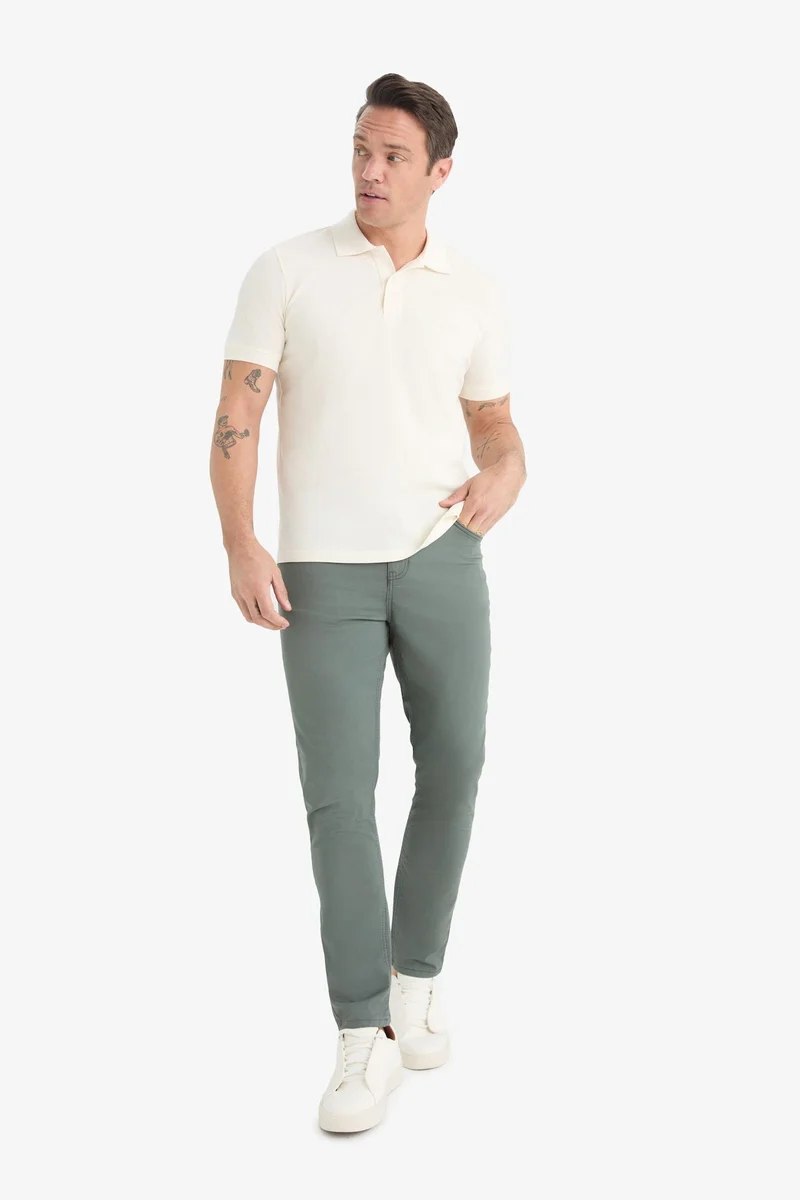 ديفاكتو Slim Fit Super Skinny Leg Chino Pants