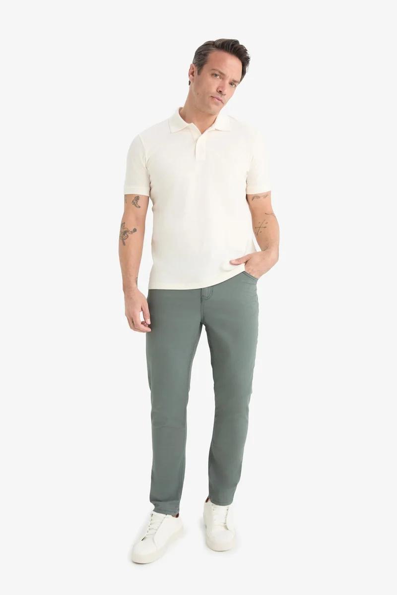 ديفاكتو Slim Fit Super Skinny Leg Chino Pants