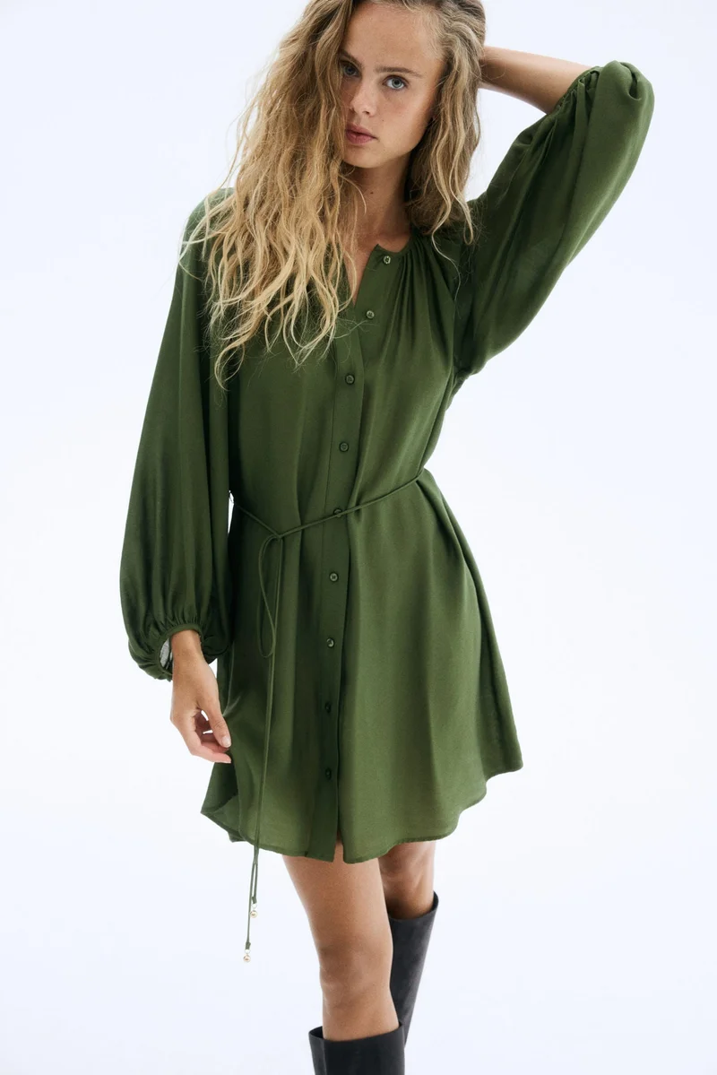 H&M Oversized tie-belt dress