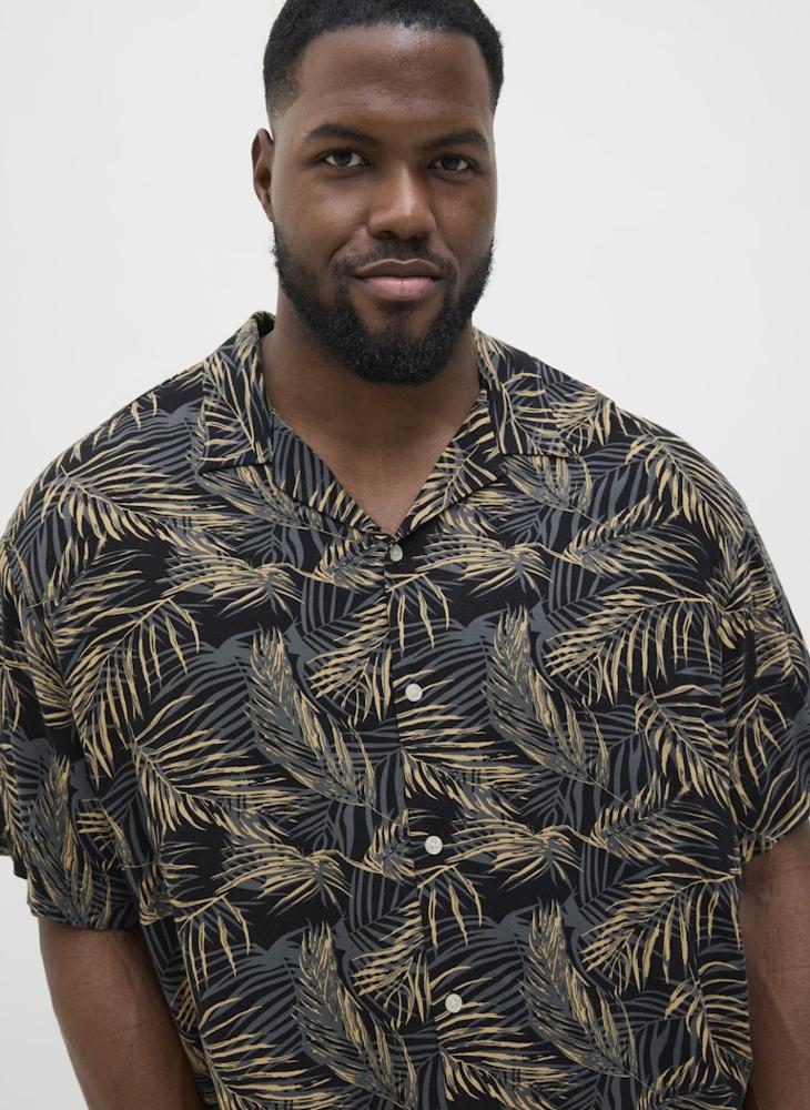 JACK & JONES Plus Size Tropical Resort Short Sleeve Relaxed Fit Shirt  - Image 3