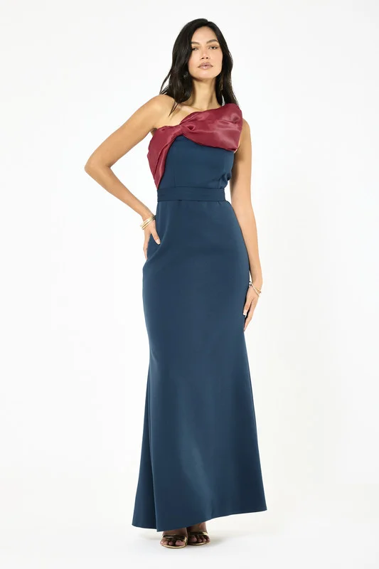 Iyra Contrast Drape Shoulder Gown