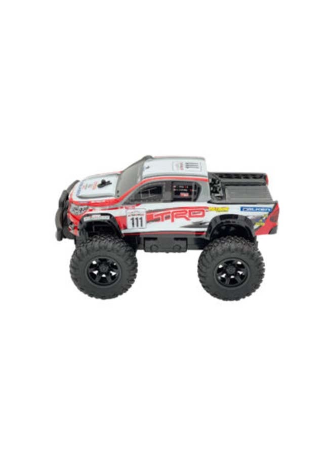 D-Power مجموعة سيارات RC مزدوجة بمقياس 1:24 – AUDI RS Q e-tron داكار رالي و TOYOTA HILUX AXCR | مجموعة شاحنة دفع رباعي بالتحكم عن بعد 2.4GHz مع بطاريات مضمونة | للأطفال من عمر 6 سنوات فما فوق - Image 2