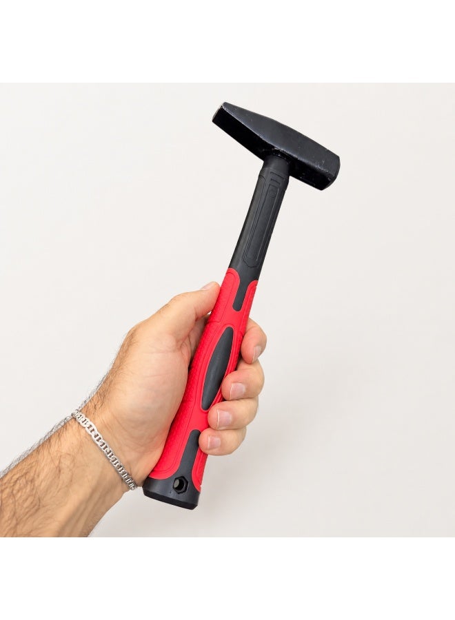500g Hand Hammer DIN 1041 with Red and Black Handle – Flat Striking Face and Wedge End - Image 2