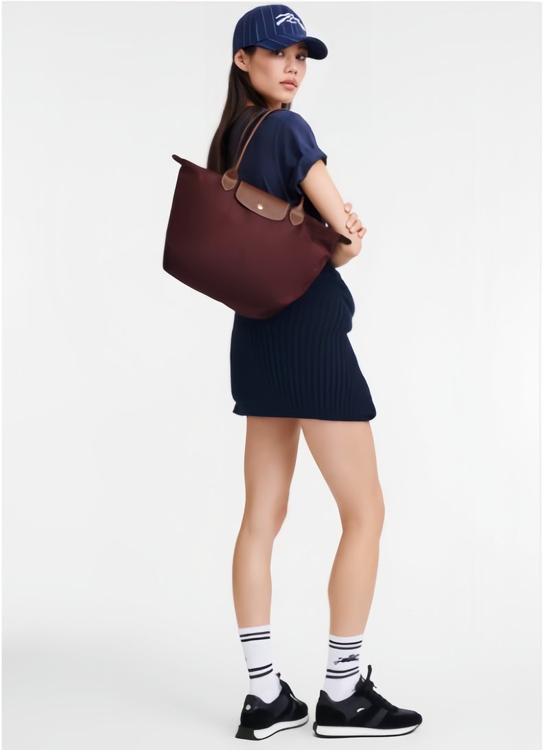 لونج شامب حقيبة نسائية متوسطة، حقيبة يد، حقيبة كتف، كلاً من الطراز الكلاسيكي بلون الكلاريت - Image 2