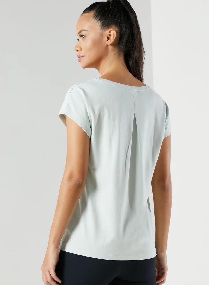 On Running Essential Cropped T-Shirt