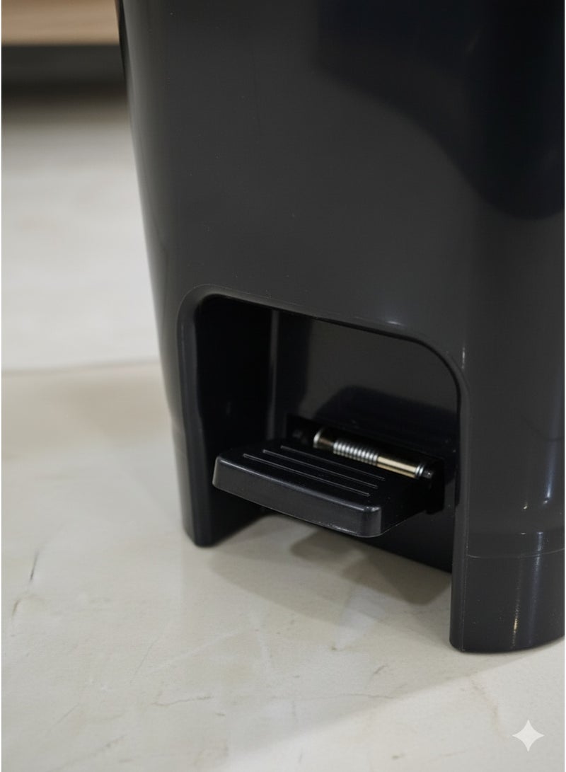 مجال العربية سلة مهملات دعسة ( 15 لتر ) لون اسود - Image 3