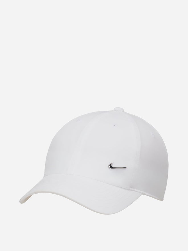 Nike Dri-Fit Club Metal Swoosh Cap - Image 1
