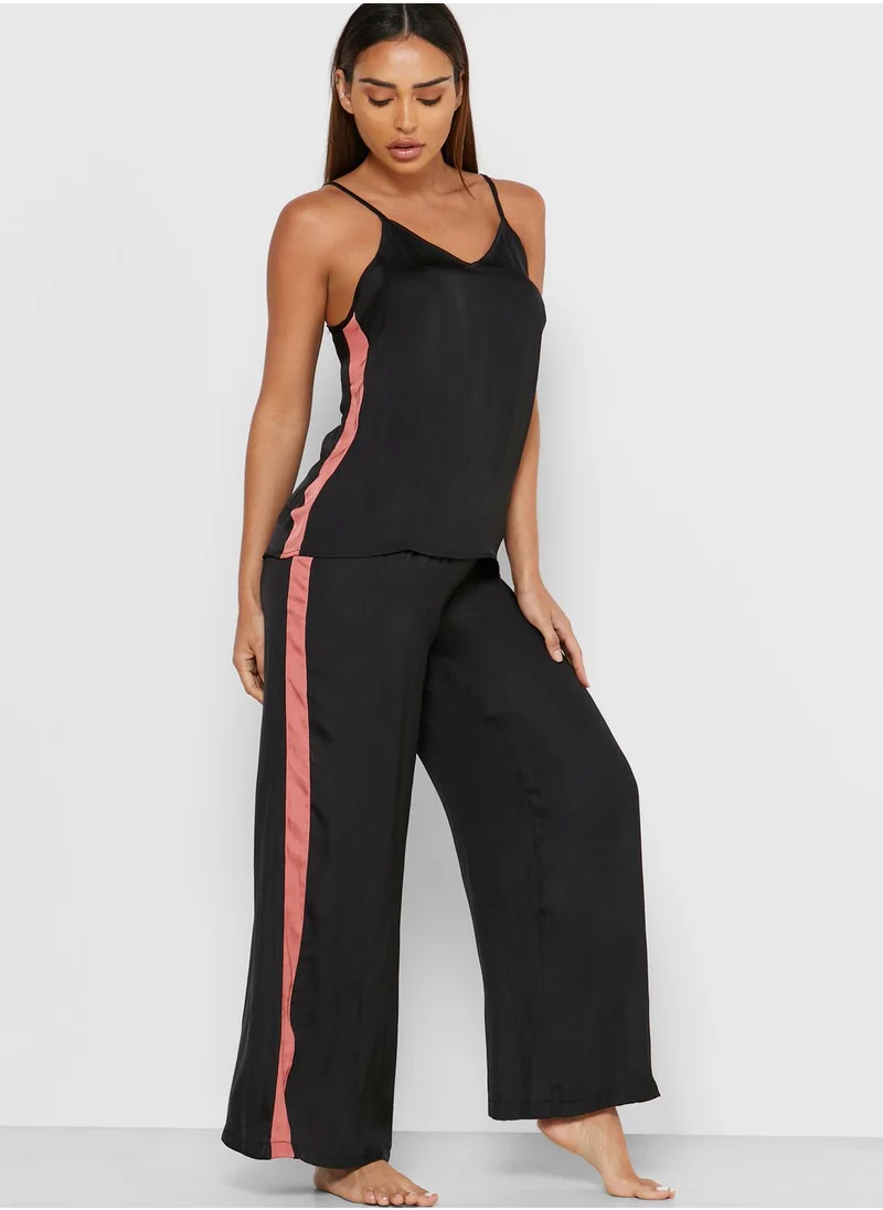 Reserved Printed Cami Top & Pyjama Set