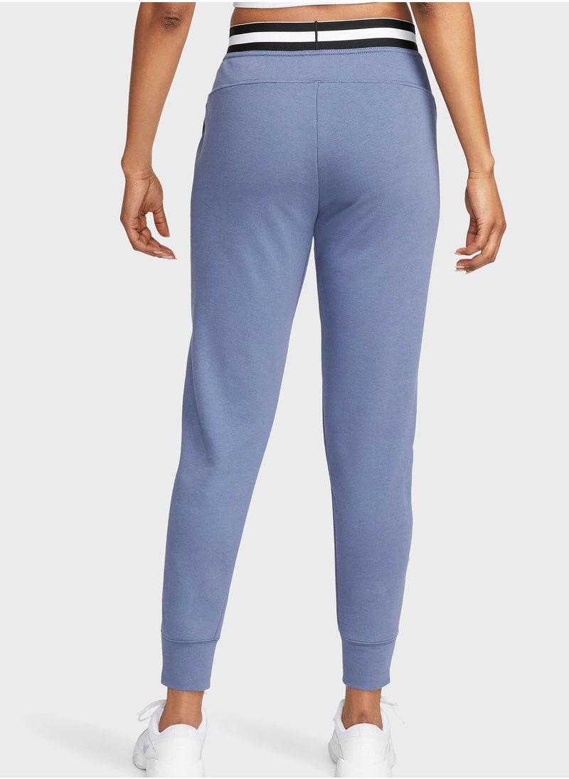 Nike - Essential Dri-Fit Heritage Pants - Image 1