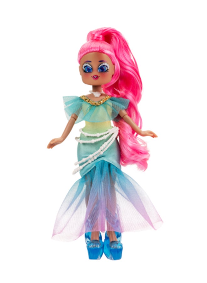 Royale High Fashion Doll + Accessories 9-Inches - Mermia | Exclusive Virtual Item Code Included | Collectable Figure | Fashion Doll | For Fans, Gamers & Collectors! | Official Licensed Product - Image 4