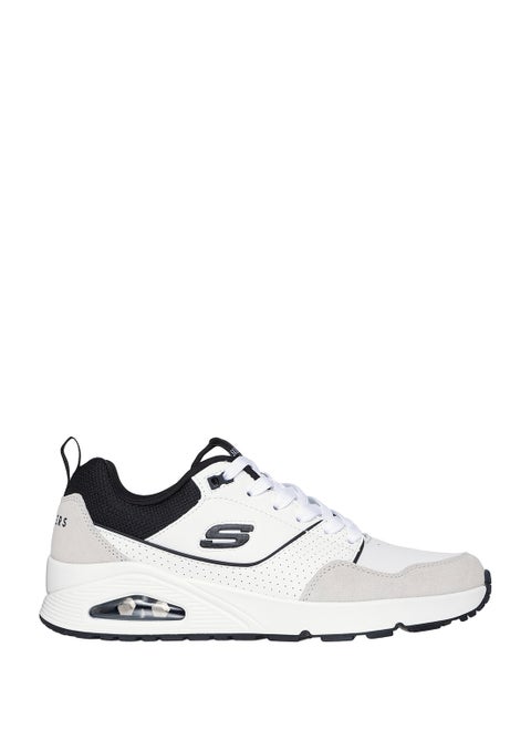 Uno Sneakers