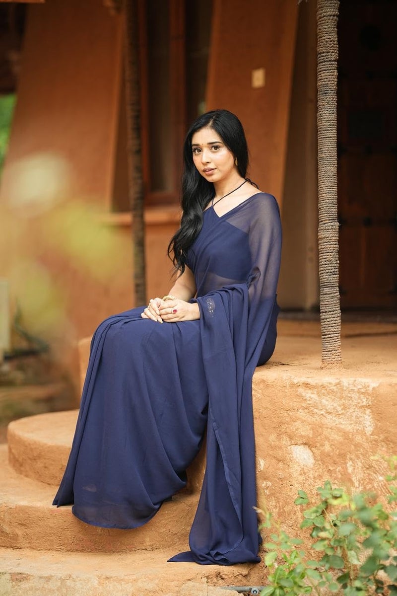 Sidhidata Women's Navy Blue Plain Georgette Ready To Wear One Minute Saree with Unstitched Blouse Piece - Image 2