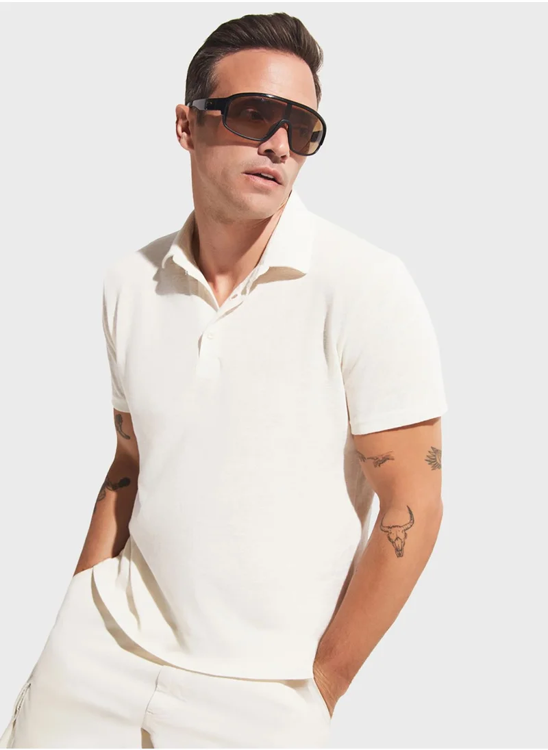 JUNE Essential Polo Shirt