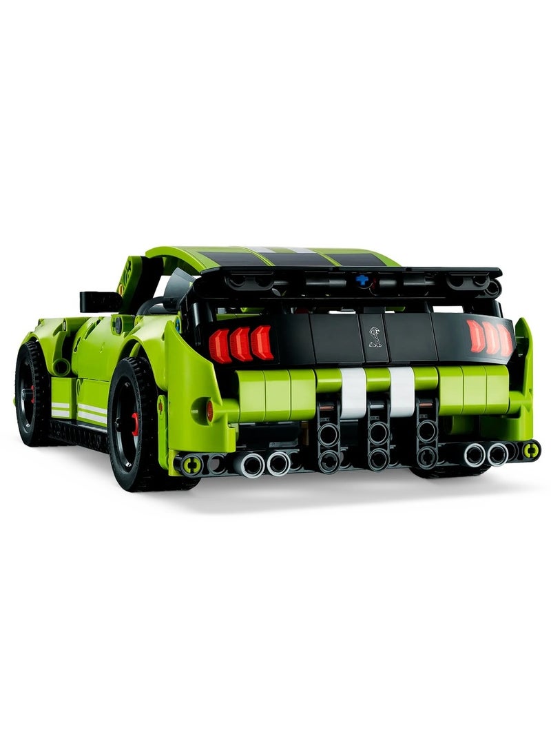 LEGO - Ford Mustang Shelby GT500 544 Pieces - 42138 - Image 4