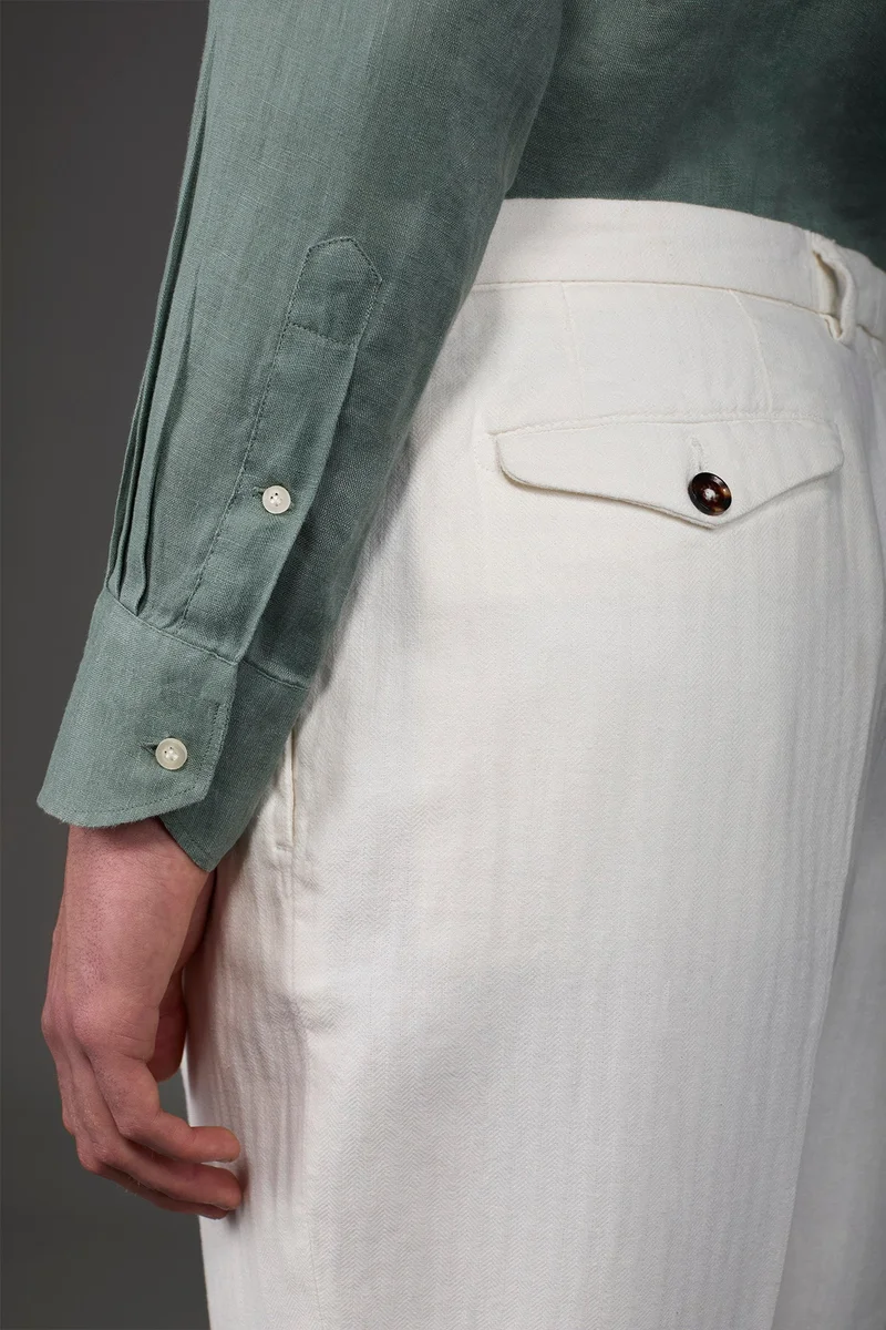 Doppelganger Green Men's casual shirt with classic collar, 100% linen - Sage Green for Men | Best Price UAE