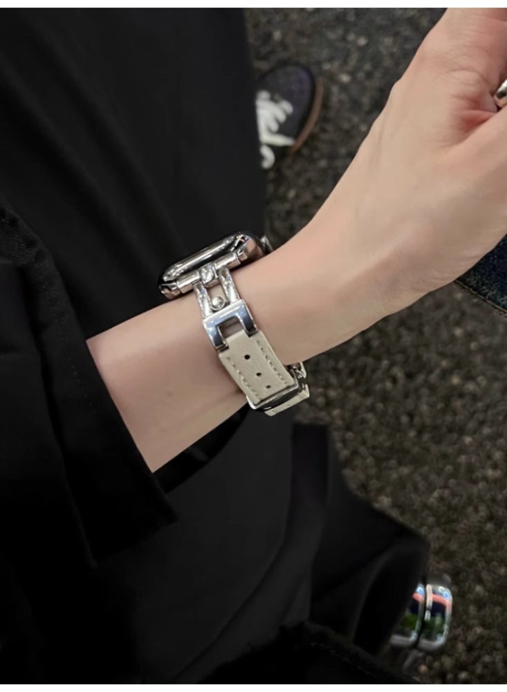 عربست حزام جلدي بإبزيم فراشة لساعة بقطر 41 مم باللون الفضي لأجهزة iWatch من الجيل 7 إلى 9 - Image 4