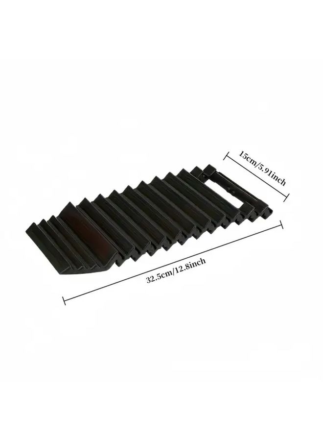 Black Multi-Functional Portable Rubber Non Slip Mat Emergency Traction Pad For Tire Repair Kit Ice Mud Sand Gravel Outdoor Rescue Board Car Tire Swamp And Desert - Image 4