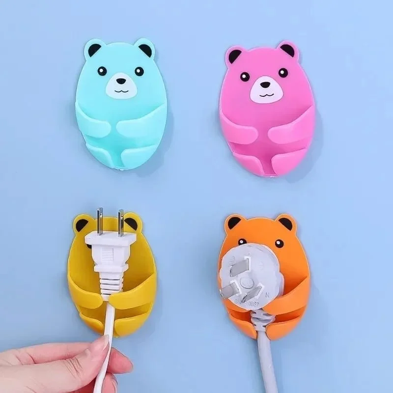 Tineke 4 Pieces Self Adhesive Bear Patterned Plug Hanger Socket Cable Holder