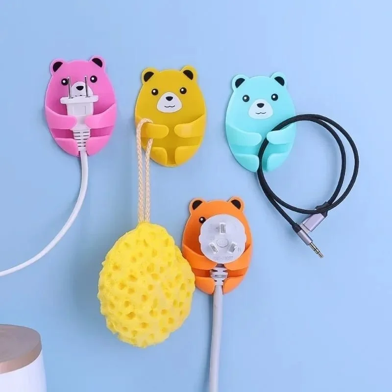Tineke 4 Pieces Self Adhesive Bear Patterned Plug Hanger Socket Cable Holder