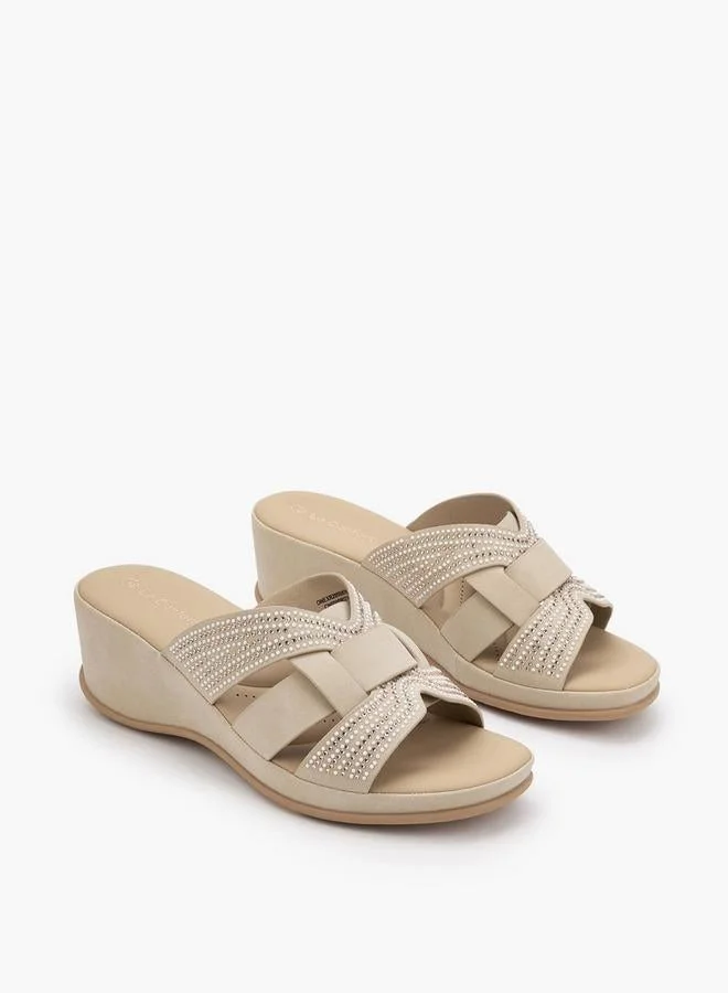 لو كونفورت Embellished Strap Sandal