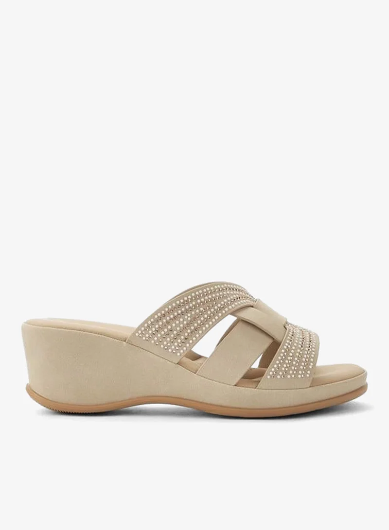 لو كونفورت Embellished Strap Sandal