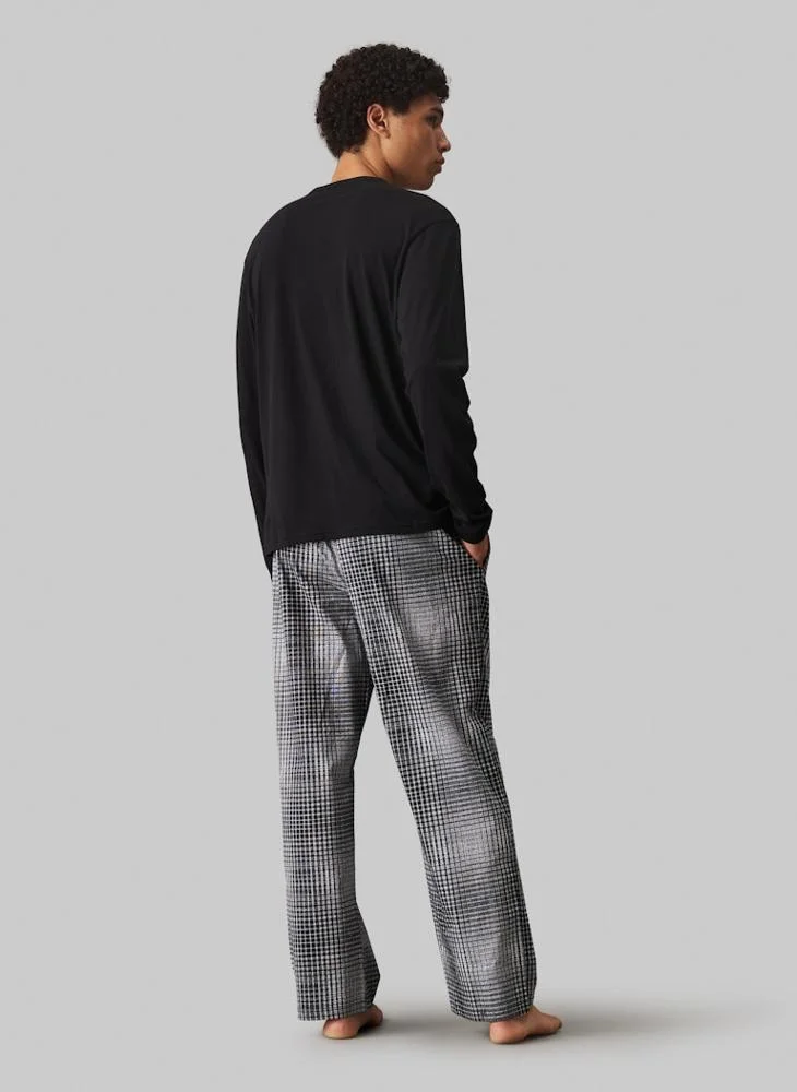 CALVIN KLEIN Crew Neck T-Shirt & Pants Set