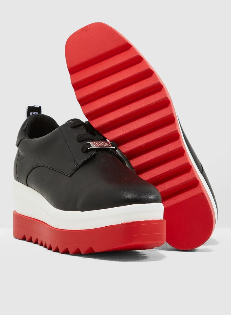 STEVE MADDEN Madrid Platform Sneaker - Black