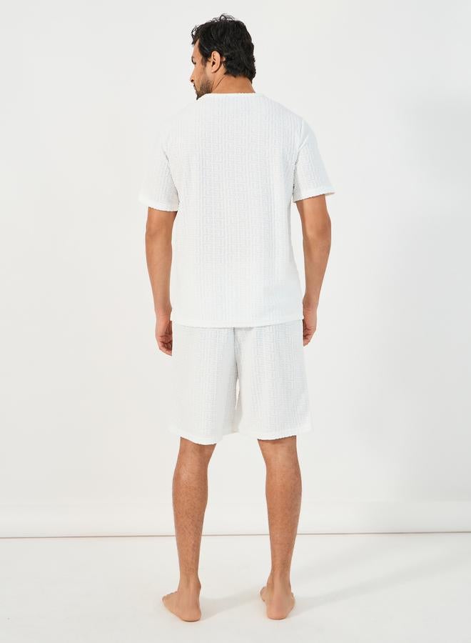 Styli Textured Short Sleeve T-Shirt & Shorts Set  - Image 5