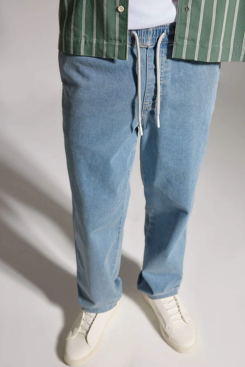 Defacto  Wide Leg Normal Waist Trousers for Men | Best Price UAE