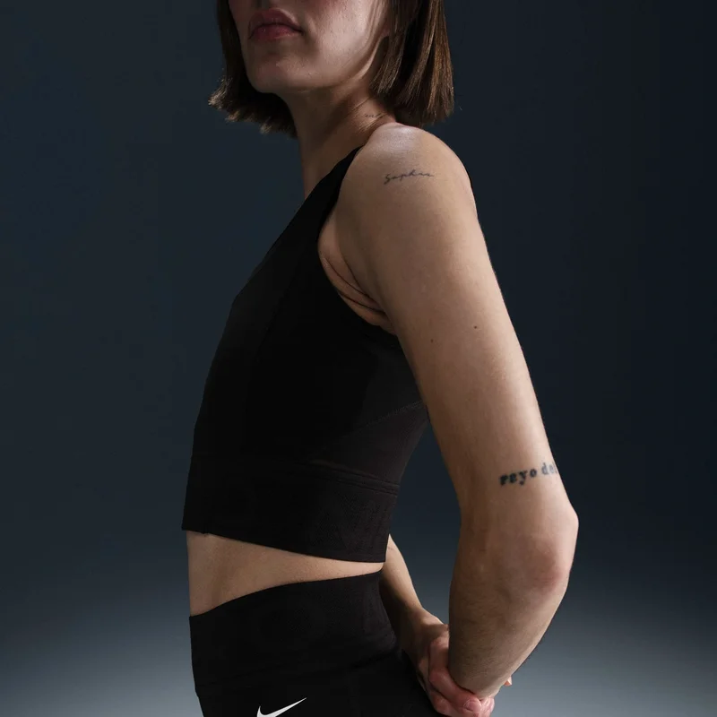 Nike Black Pro for Women | Best Price UAE