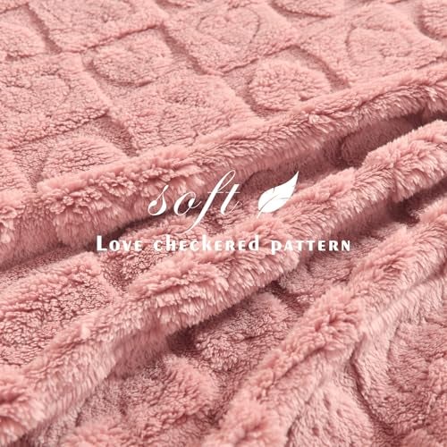 GIOKARNNA Heart Checkered Throw Blankets, for Love Mother Friends Pets,280 GSM Super Soft Warm Lightweight Fluffy Bed Blanket for Women Anniversaries(Pink,90"x90") - Image 5