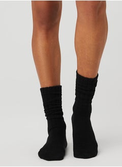 alo socks are soft, breathable, knitted and versatile for sports.  They are super thick and can be layered in one piece