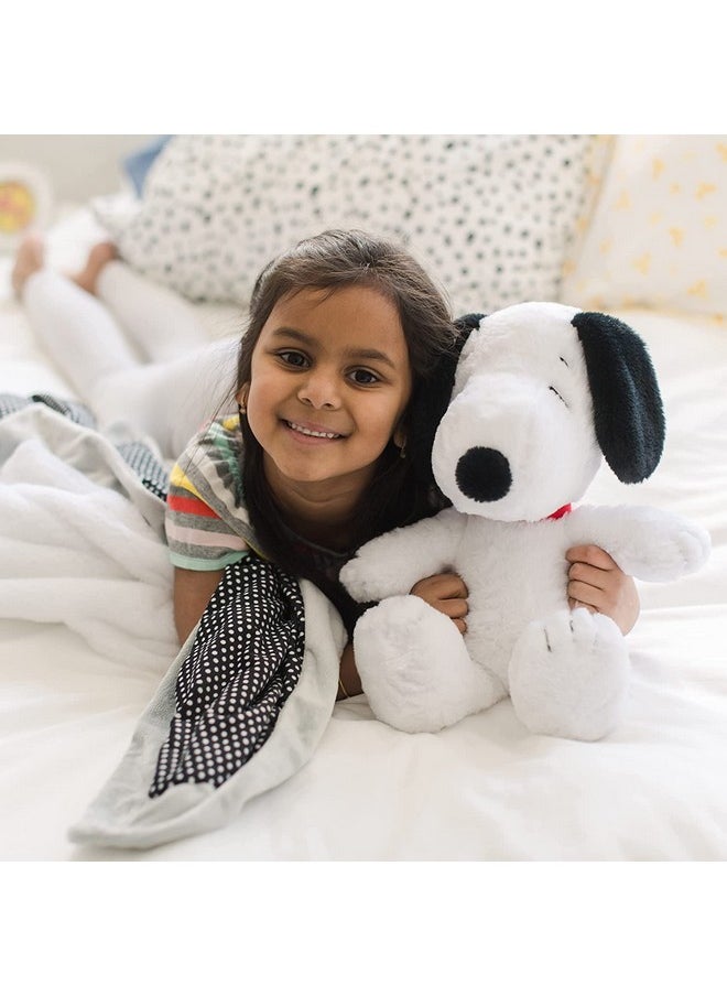أنيمال أدفينتشور ®| Peanuts®| مجموعة Snoopy Cuddle Bundle™| مجموعة 2 في 1 من القطيفة مقاس 10 بوصات وبطانية مقاس 28 × 34 بوصة  - Image 5