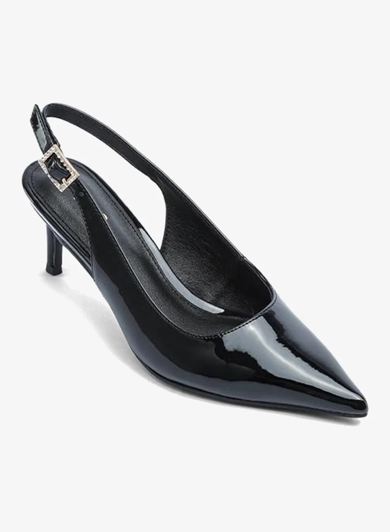 فايور The Polished Buckle Pump AJ 003