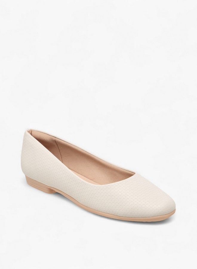 Piccadilly Women's Textured Slip-On Ballerina Shoes  - Image 2