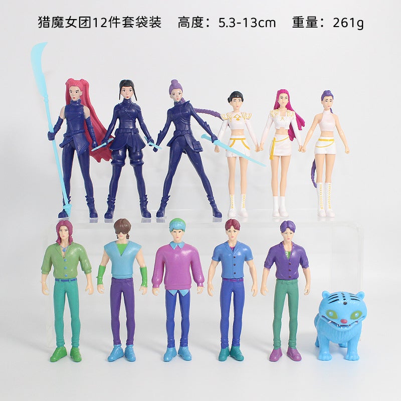 Hunter Witch Figure PVC Collectible Toy - Image 2