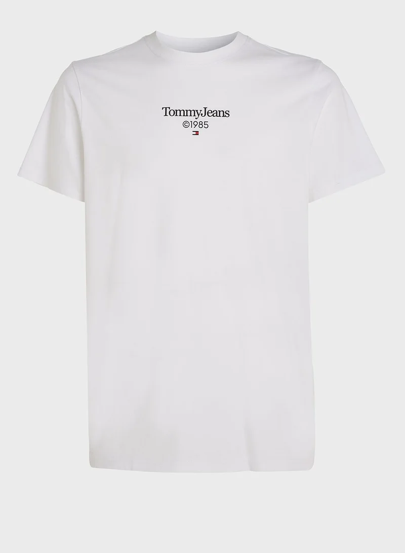 TOMMY JEANS Logo Crew Neck T-Shirt
