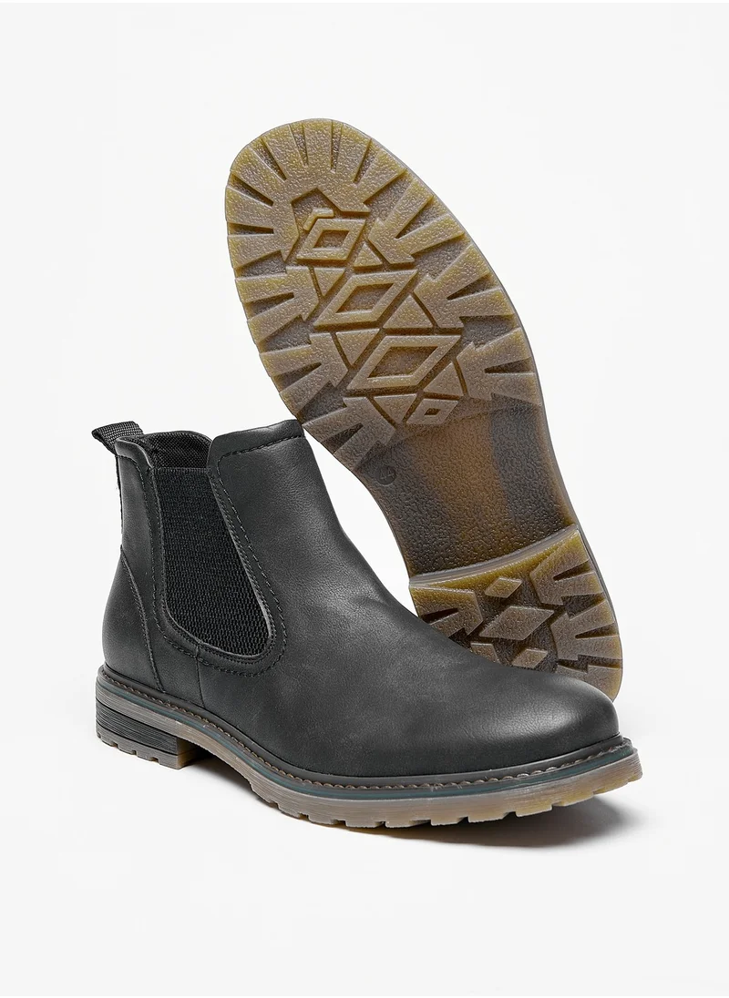 ل ب ل Men Solid Slip-On Chelsea Boots
