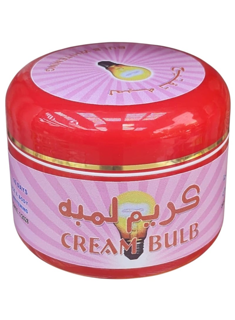 Cream Lamp Cream: A moisturizing and nourishing cream for the skin.