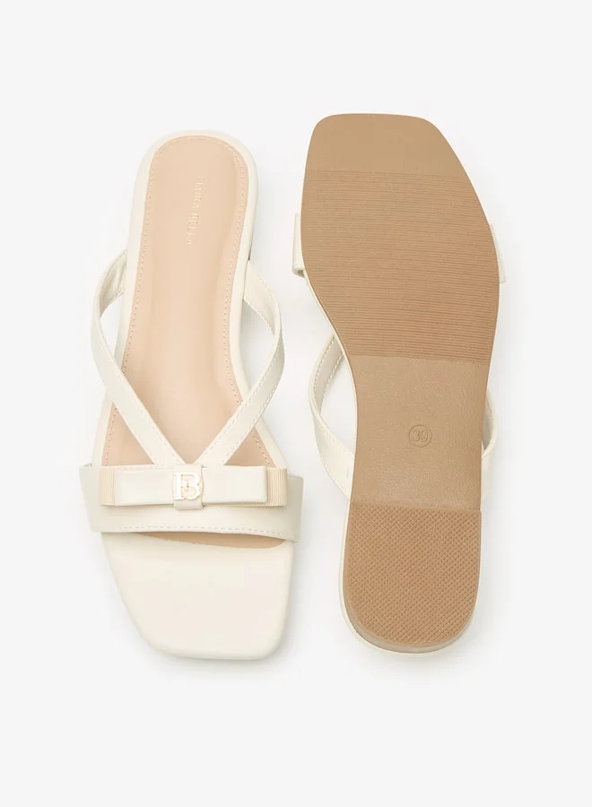 فلورا بيلا من شو إكسبرس Women Bow Accent Slip-On Flat Sandals
