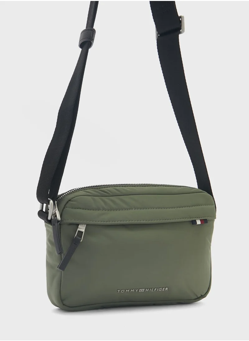 TOMMY HILFIGER Signature Camera Bag
