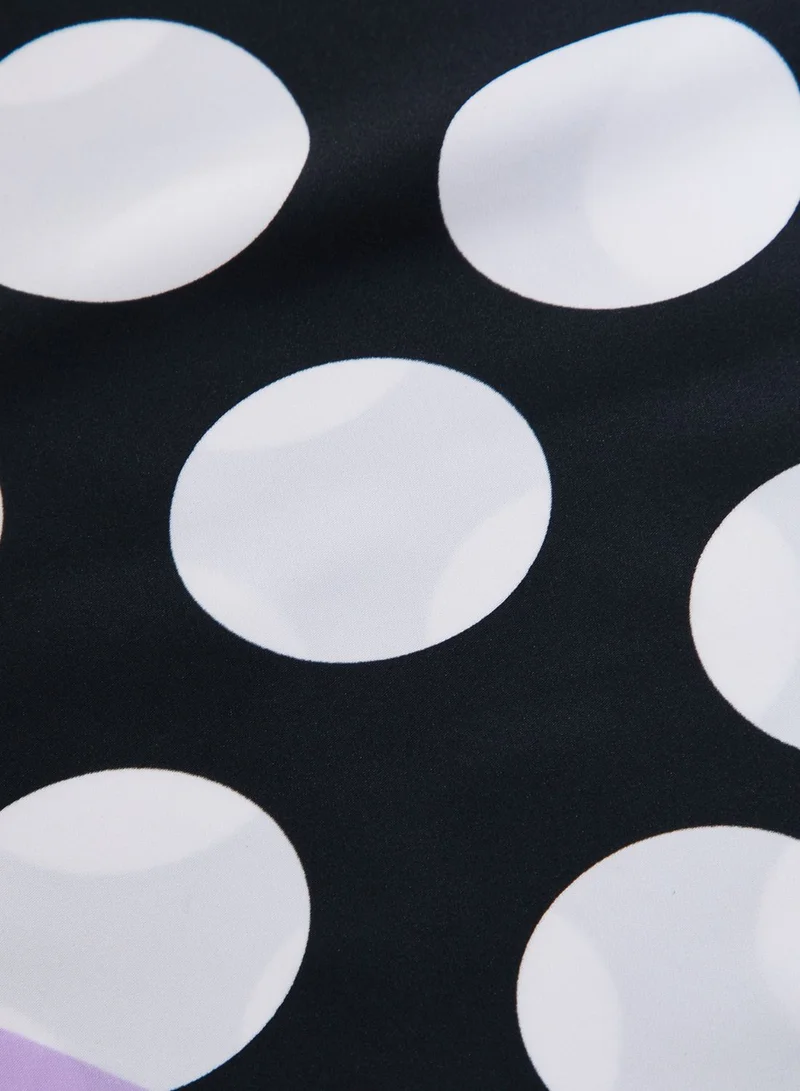 NEW LOOK Large Spotted Border Square Scarf