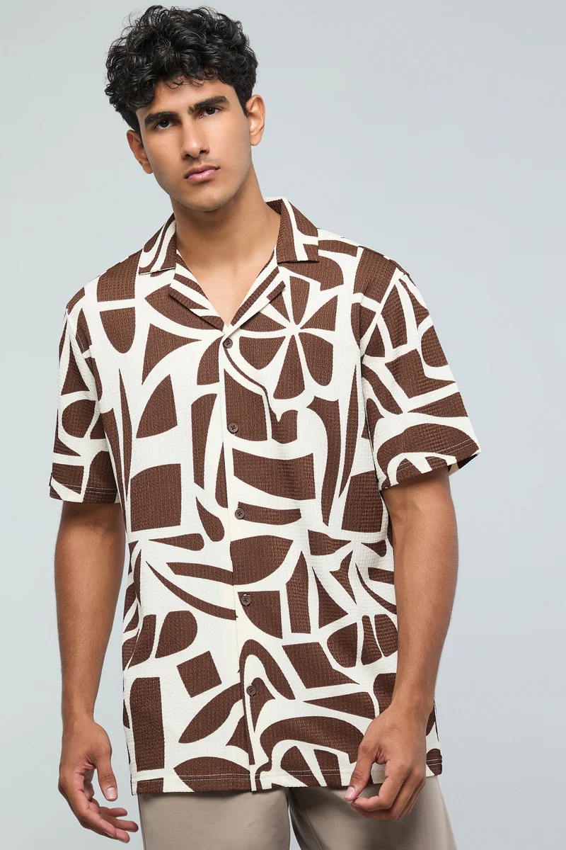 R&B Patterned Shirt with Reverse Collar and Short Sleeves