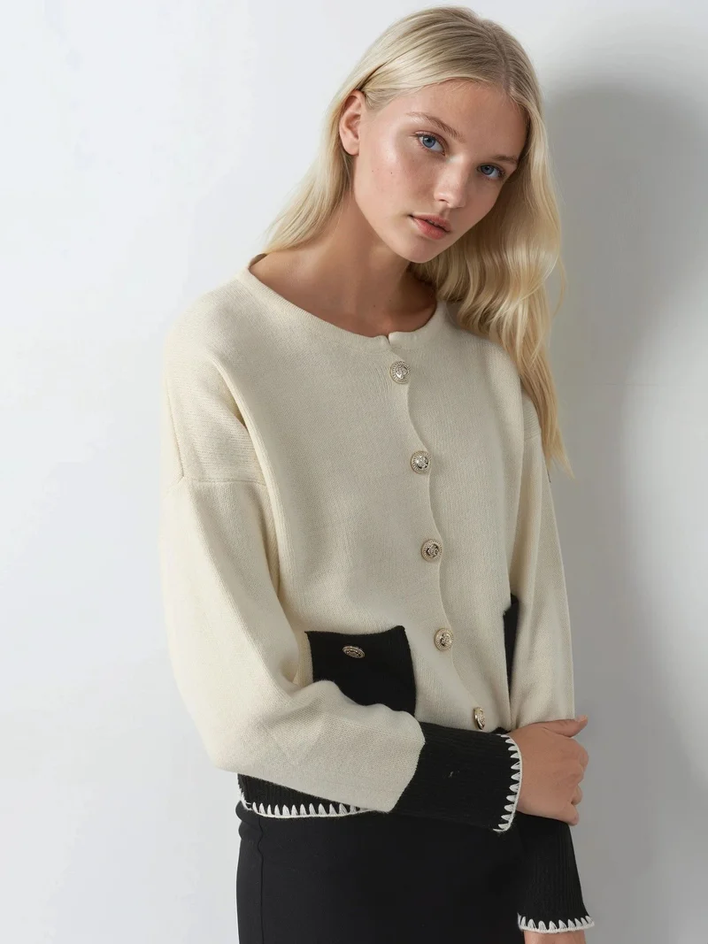 MY FASHION MY FASHION Pocket Detailed  Knit Cardigan with Button Closure