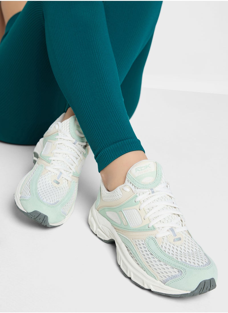 Reebok - Rbk Premier Trinity - Image 1