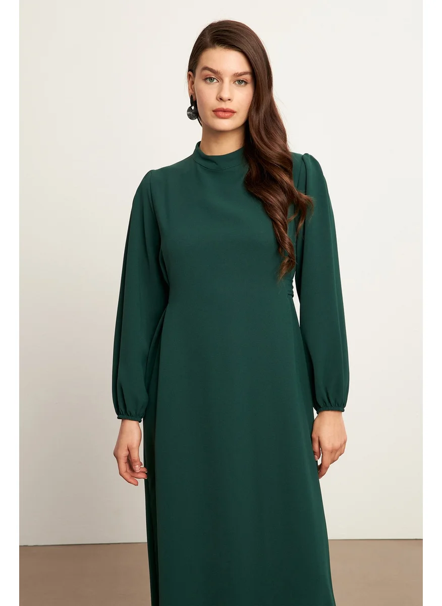 Vavinor Nevra Belted Dress - Emerald