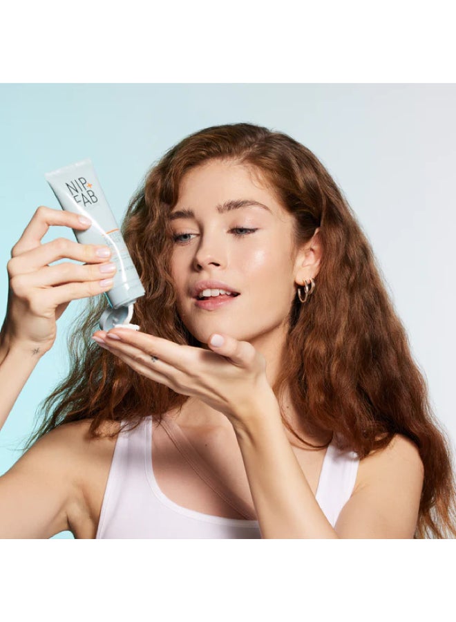 NIP+FAB Glycolic Fix Scrub 3% - Image 5