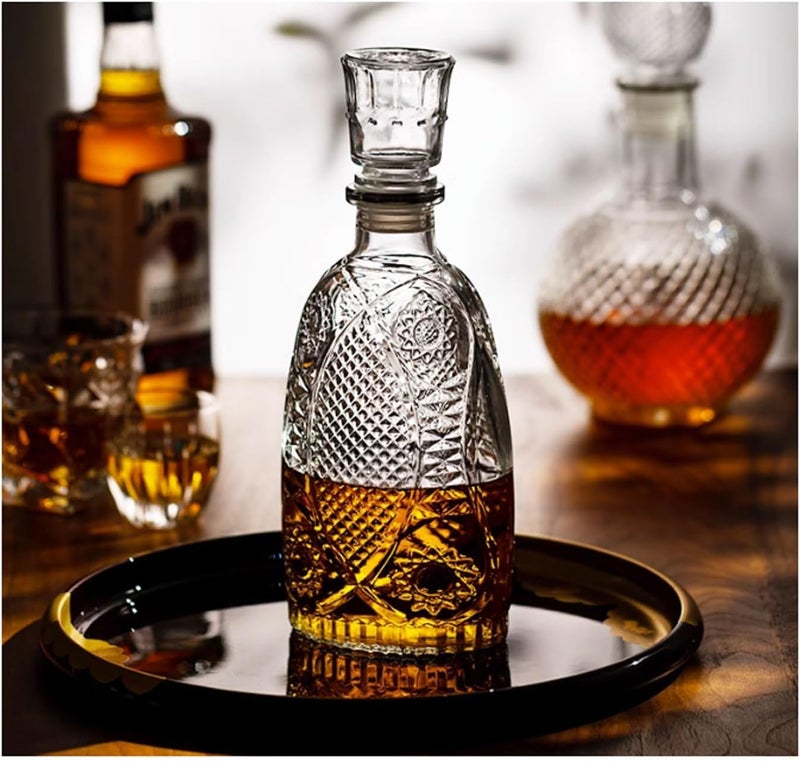 DRAMIQ® European Style Round Crystal Clear Glass Decanter Storage Container for Liquor, Whisky, Vodka, Scotch, Wine, Rum, Brandy, Champagne, Tequila, Beer, Milk, Juice (FISHLONG) - Image 3